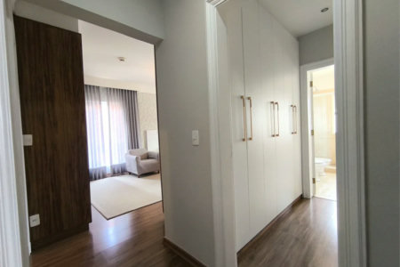 Casa à venda com 5 quartos, sendo 4 suítes, em Cidade Jardim, São Paulo, SP