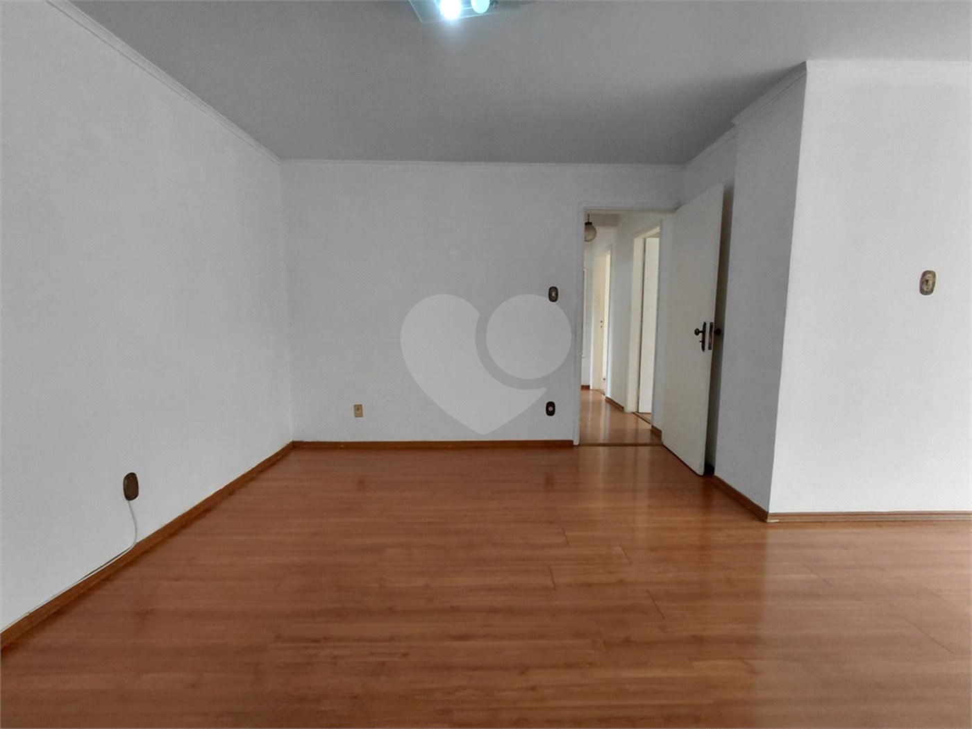 Apartamento à venda ou para alugar com 3 quartos, sendo 1 suíte, em Perdizes, São Paulo, SP