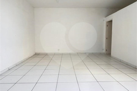 Prédio para alugar no Centro, Poá, SP