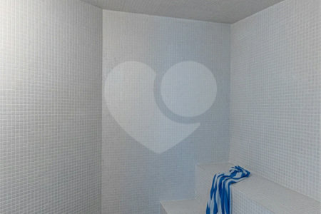 Cobertura com piscina e espaço gourmet privado 4 suítes 4 vagas Vila Uberabinha