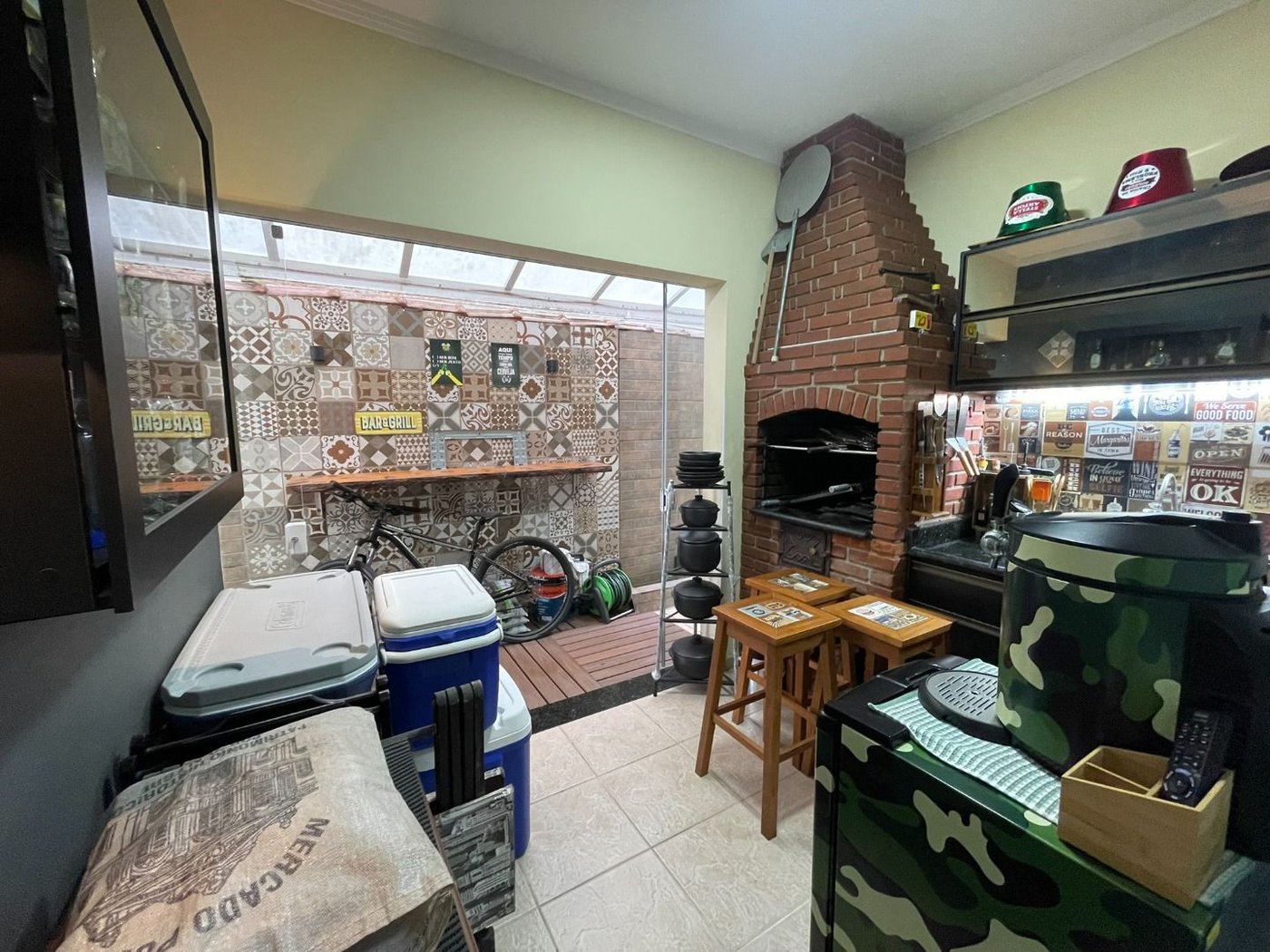 Casa com 3 dormitórios à venda, 157 m² por R$ 1.350.000,00 - Embaré - Santos/SP