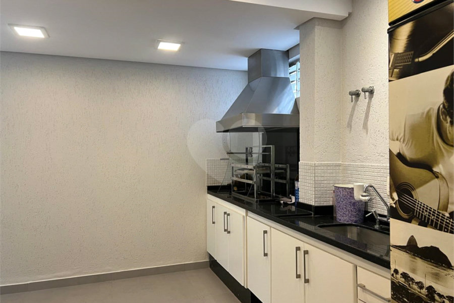 Casa à venda com 3 suítes em Santana, São Paulo, SP