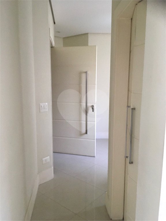 Apartamento à venda com 3 suítes em Vila Gomes Cardim, São Paulo, SP