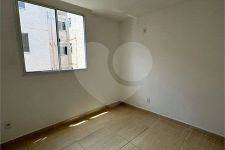 Apartamento à venda com 2 quartos em Santa Cruz, Rio de Janeiro, RJ