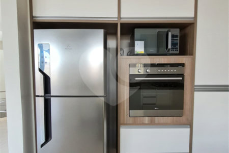 Casa à venda com 3 suítes no condomínio Geneve, Campinas - SP
