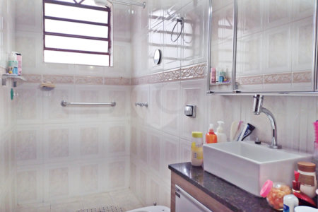 Casa à venda com 5 quartos, sendo 1 suíte, em Água Fria, São Paulo, SP