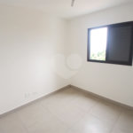 Apartamento à venda com 2 quartos em Vila dos Remédios, São Paulo, SP