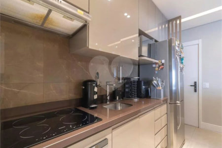 Apartamento à venda com 2 quartos, sendo 1 suíte, em Vila Olímpia, São Paulo, SP