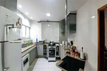 Apartamento à venda com 4 quartos, sendo 2 suítes,  em Tijuca, Rio de Janeiro, RJ