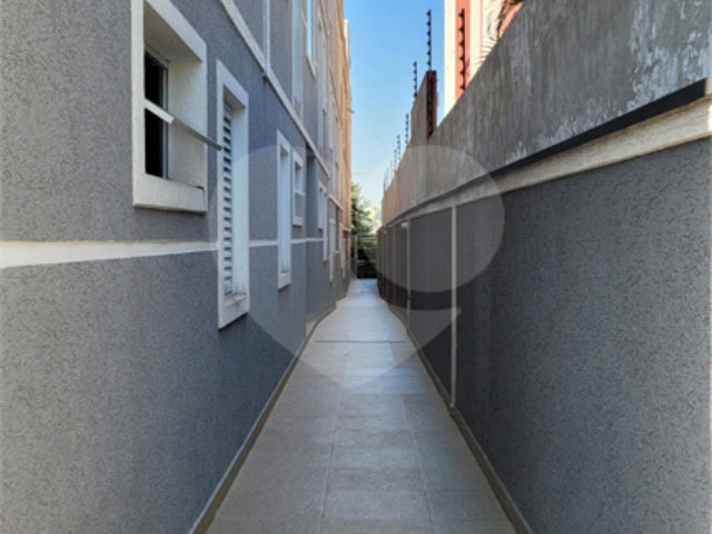Casa à venda com 2 suítes no condomínio Residencial Sophia, São Paulo - SP