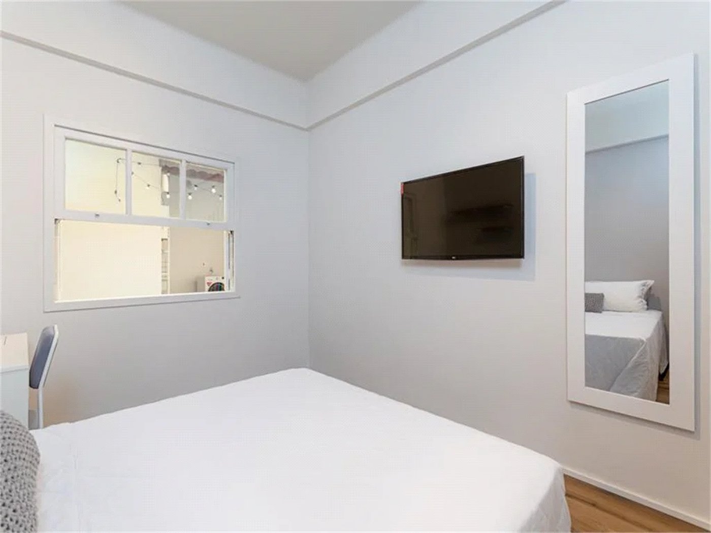 Apartamento à venda com 4 quartos, sendo 1 suíte, em Pinheiros, São Paulo, SP