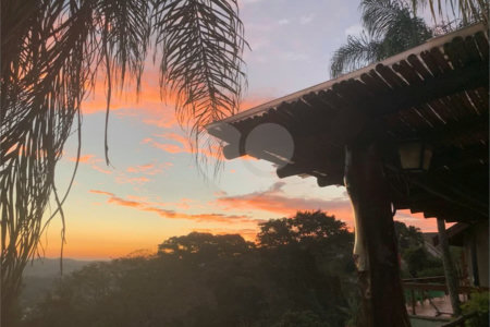 Casa para alugar com 3 quartos, sendo 2 suítes, no condomínio Alpes de Vinhedo, Vinhedo - SP