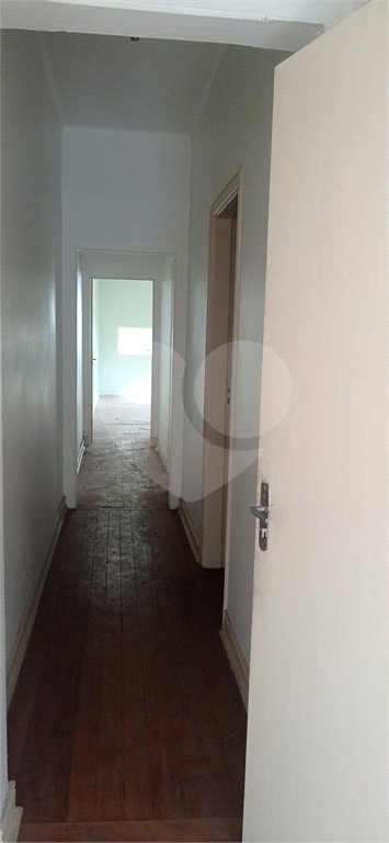 Sobrado à venda ou para alugar com 4 quartos em Água Branca, São Paulo, SP