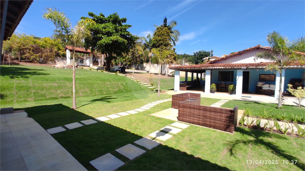 Casa à venda com 3 quartos, sendo 1 suíte, no condomínio Alpes Douro, Bom Jesus dos Perdões - SP