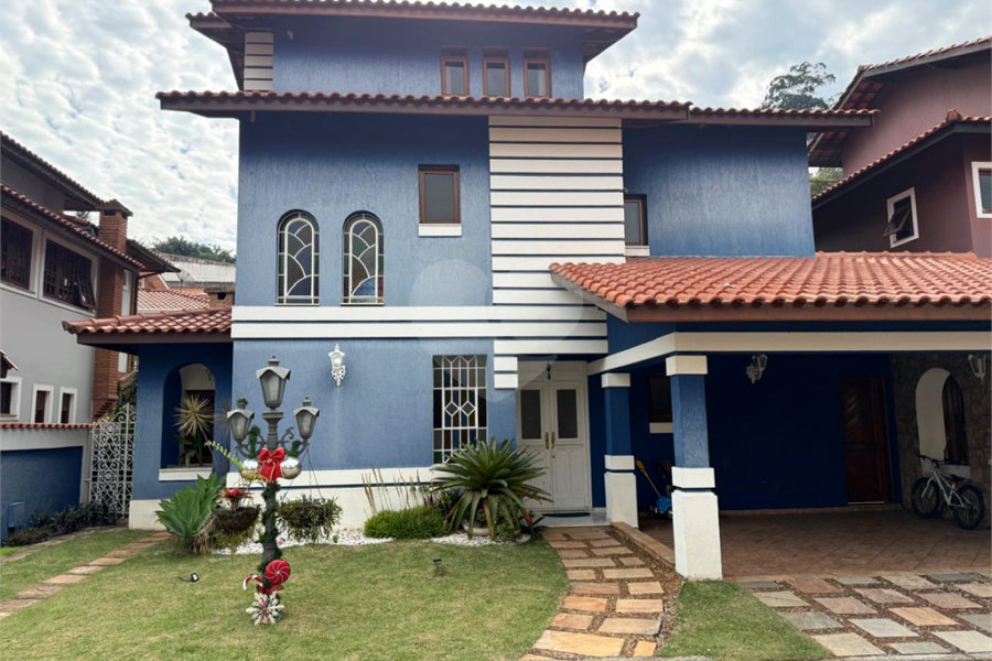 Casa à venda ou para alugar com 3 quartos, sendo 1 suíte, no condomínio Da Serra, São Paulo - SP