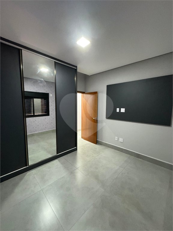 Casa à venda com 3 quartos, sendo 1 suíte, no condomínio Park Gran Reserve, Indaiatuba - SP