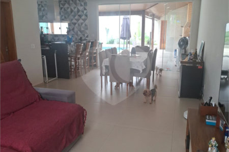 Casa à venda com 3 quartos, sendo 1 suíte, em Campo Grande, Rio de Janeiro, RJ