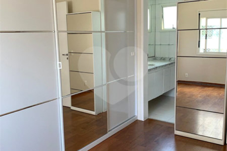 Apartamento à venda com 2 quartos, sendo 1 suíte,  em Indianópolis, São Paulo, SP
