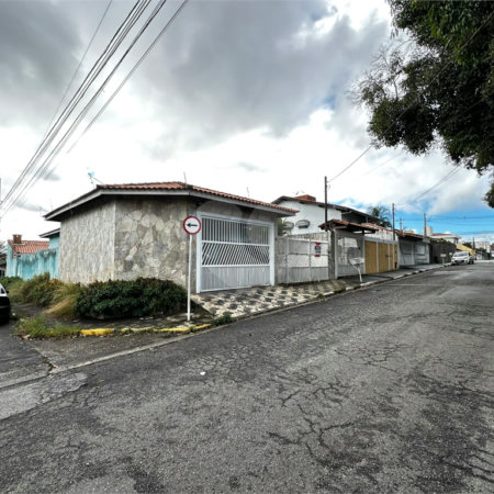 Casa à venda com 5 quartos em Jardim Realce, Suzano, SP