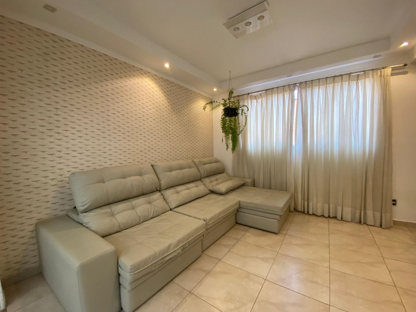 Casa com 2 dormitórios à venda, 127 m² por R$ 640.000,00 - Marapé - Santos/SP