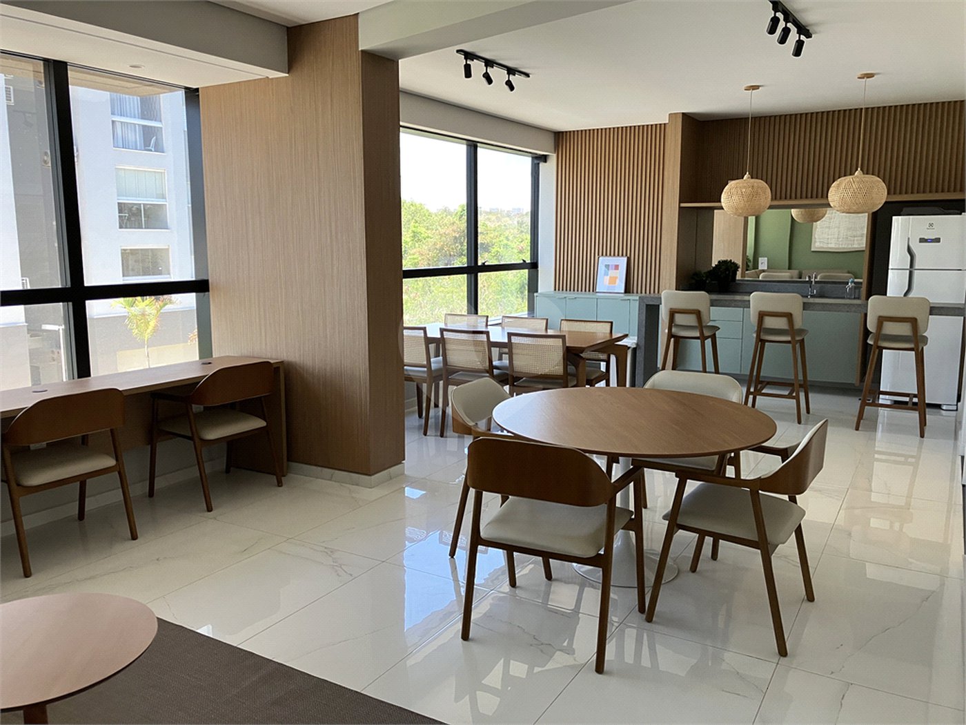 Apartamento à venda com 3 quartos, sendo 1 suíte, em Bairro da Vossoroca, Sorocaba, SP