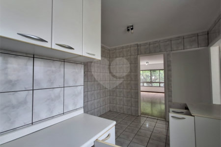 Apartamento a venda na Vila Clementino com dois dormitórios