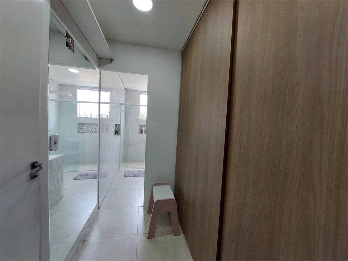 Casa à venda ou para alugar com 4 suítes em Lapa, São Paulo, SP
