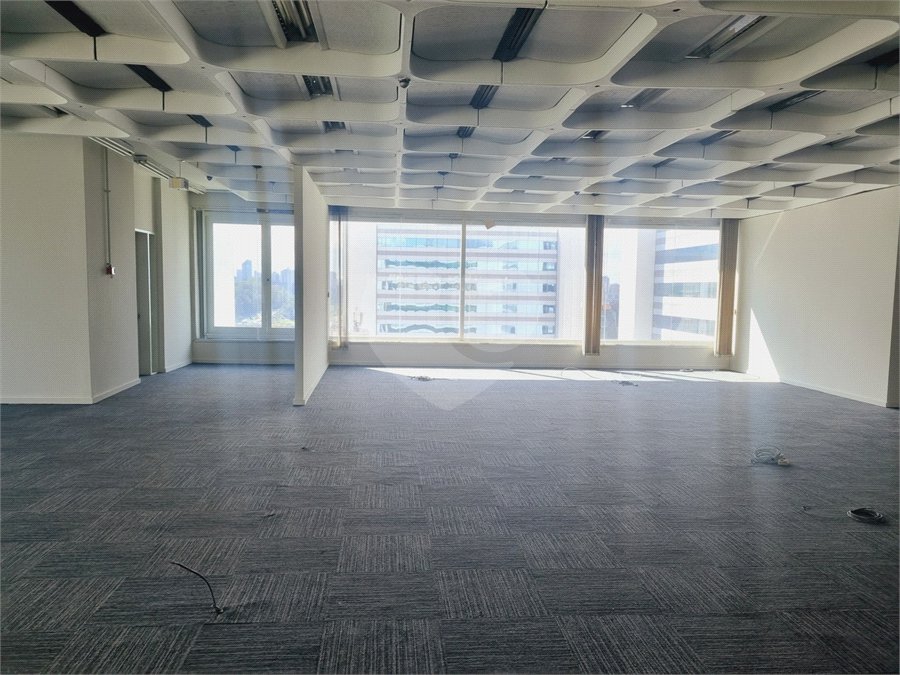 Sala à venda ou para alugar em Jardim São Luís, São Paulo, SP