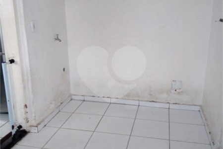 Casa à venda com 5 quartos, sendo 1 suíte,  em Cambuci, São Paulo, SP