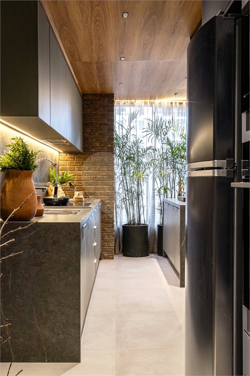 Apartamento à venda com 3 suítes em Cerqueira César, São Paulo, SP