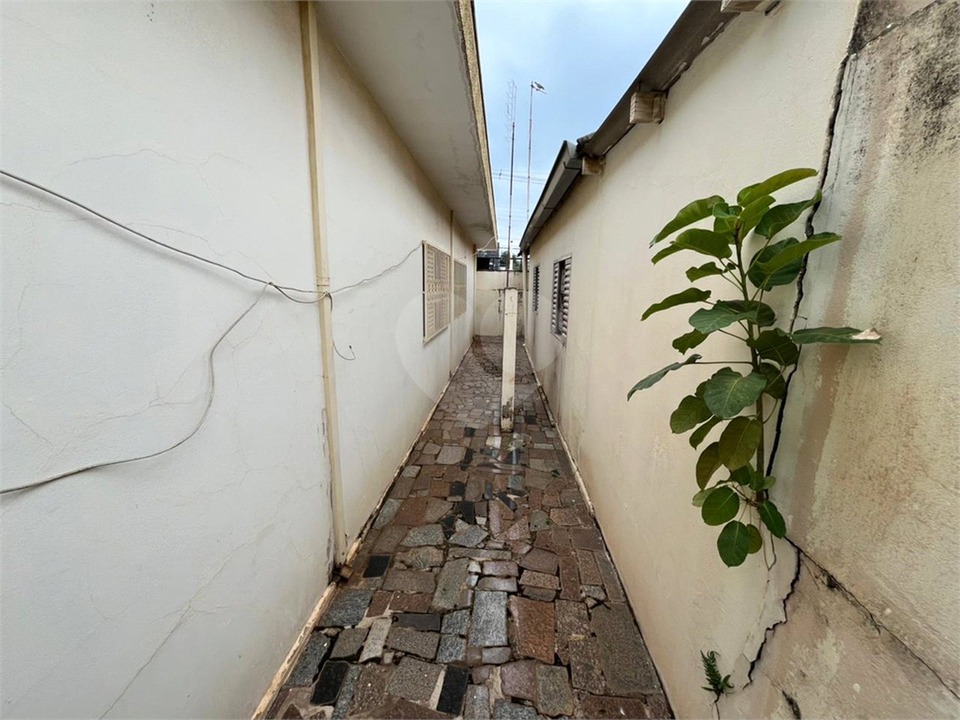 Casa a venda na Cidade Jardim com 3 dormitorios e 1 suite