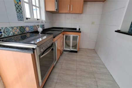 Casa à venda com 2 suítes no condomínio Village Palmas, São Paulo - SP