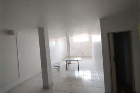Casa à venda com 2 quartos em Vila Mazzei, São Paulo, SP