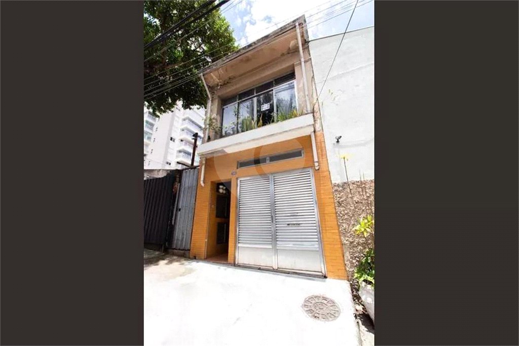 Casa à venda com 3 quartos, sendo 1 suíte,  em Cambuci, São Paulo, SP