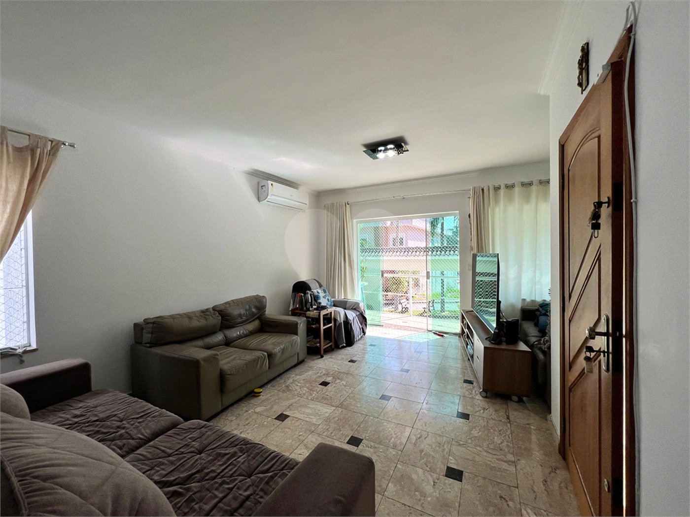 Casa à venda com 4 suítes no condomínio Residencial Cantareira, São Paulo - SP