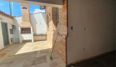 Casa de Vila à venda com 4 suítes em Jardim Santa Rosália, Sorocaba, SP