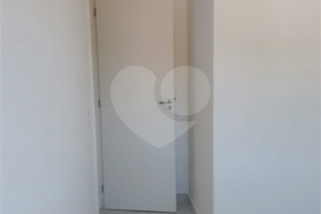 Apartamento à venda ou para alugar com 2 quartos em Vila Santa Isabel, São Roque, SP