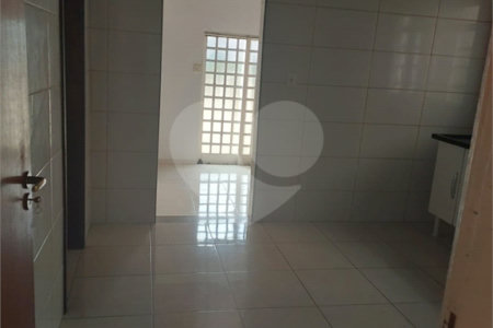 Casa à venda com 2 quartos em Parque Manchester, Sorocaba, SP