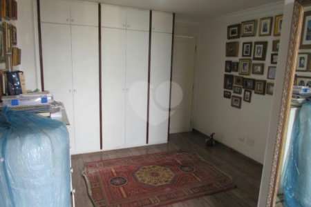Apartamento à venda com 4 suítes em Jardim Ampliação, São Paulo, SP
