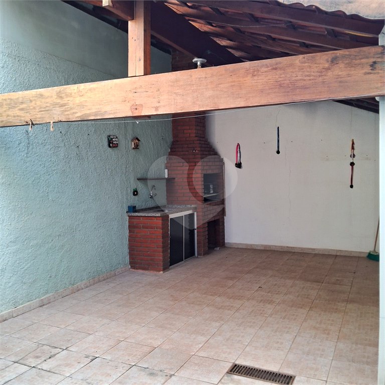 Sobrado à venda com 3 quartos, sendo 1 suíte,  em Cidade Nova I, Indaiatuba, SP