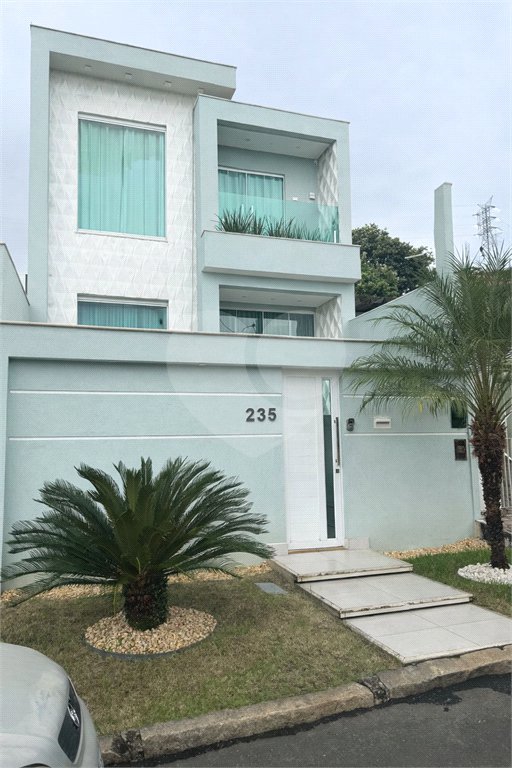 Casa à venda com 4 quartos, sendo 1 suíte, em Campo Grande, Rio de Janeiro, RJ