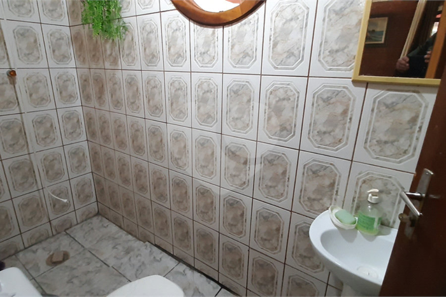 Casa à venda com 3 quartos, sendo 1 suíte, no condomínio Sausalito, Mairiporã - SP