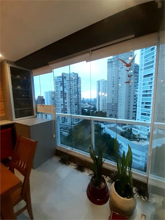 Apartamento à venda com 2 suítes em Jardim Fonte do Morumbi, São Paulo, SP