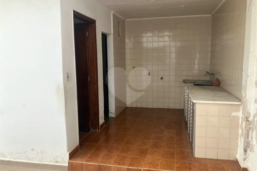 SOBRADO 3 QUARTOS 5 VAGAS DE GARAGEM PARADA INGLESA - ZN