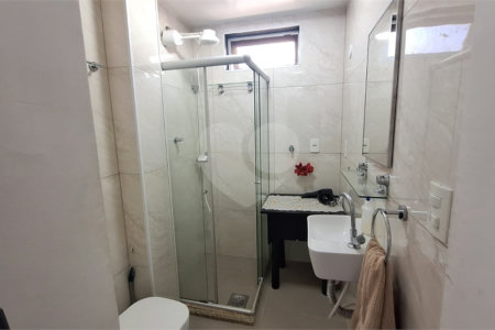 Flat à venda com 2 quartos em Caravelas, Armação dos Búzios, RJ