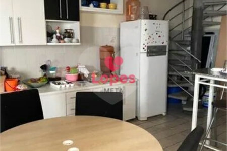 Casa à venda com 3 quartos, sendo 2 suítes, em Conjunto Residencial Trinta e Um de Março, São José dos Campos, SP