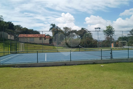 Casa à venda com 3 suítes no condomínio Associação dos Moradores do Loteamento Alto da Floresta, Bom Jesus dos Perdões - SP