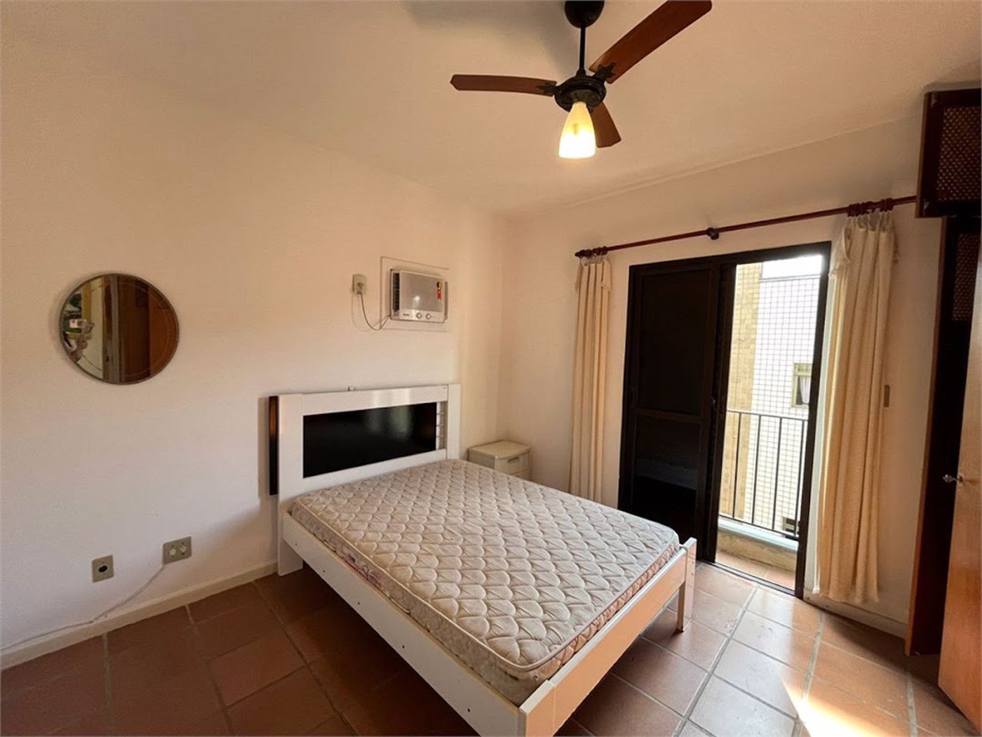 Apartamento Residencial à venda, Jardim Três Marias, Guarujá - AP0583.
