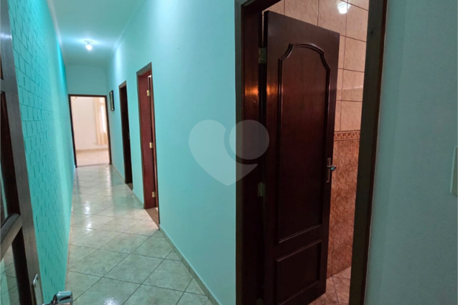 Casa à venda com 3 quartos, sendo 1 suíte, em Vila Pereira Cerca, São Paulo, SP