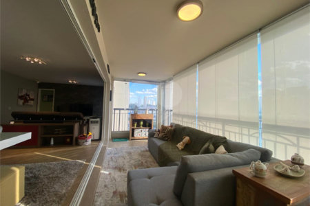 Apartamento à venda com 3 suítes em Vila Gomes Cardim, São Paulo, SP